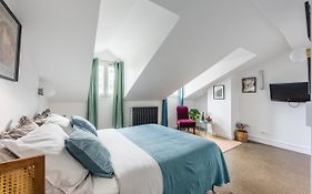 Room Sauvage